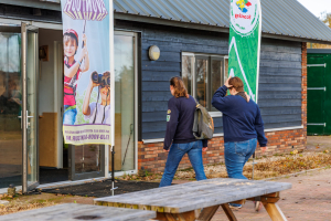 Vriendjes en vriendinnetjesdag bij de roverscouts