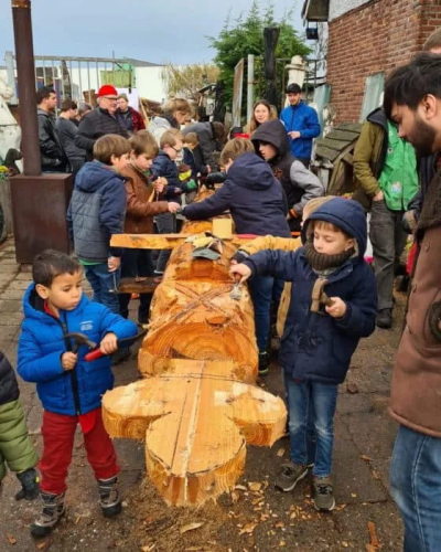 Levensgrote totempaal